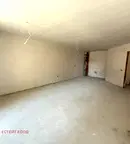 Тристаен апартамент в Зона Б-5 с тераса и две бани