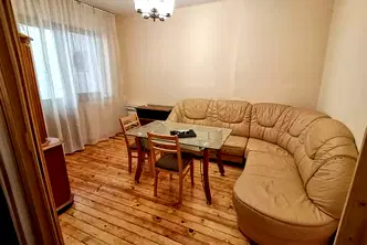Тристаен апартамент с източно и западно изложение в Зона Б-5, София