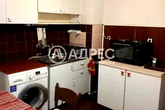 Двустаен апартамент с изложение изток в Зона Б-5-3, София