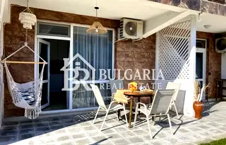 Двустаен апартамент в Бургас, Созопол