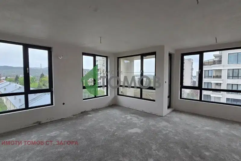 4-bedroom apartment in Stara Zagora, Ayazmoto