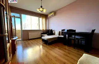Двустаен апартамент в Стара Загора, Била