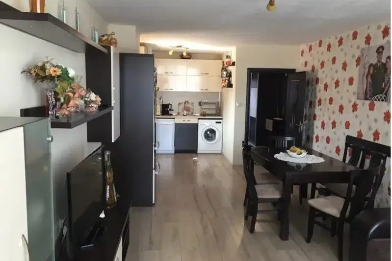 3-bedroom apartment in Stara Zagora, Centyr