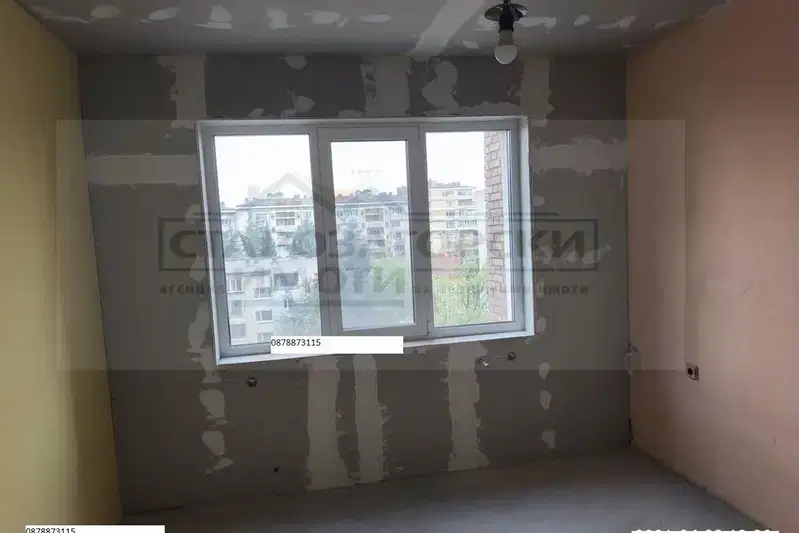 Тристаен апартамент в Стара Загора, Център