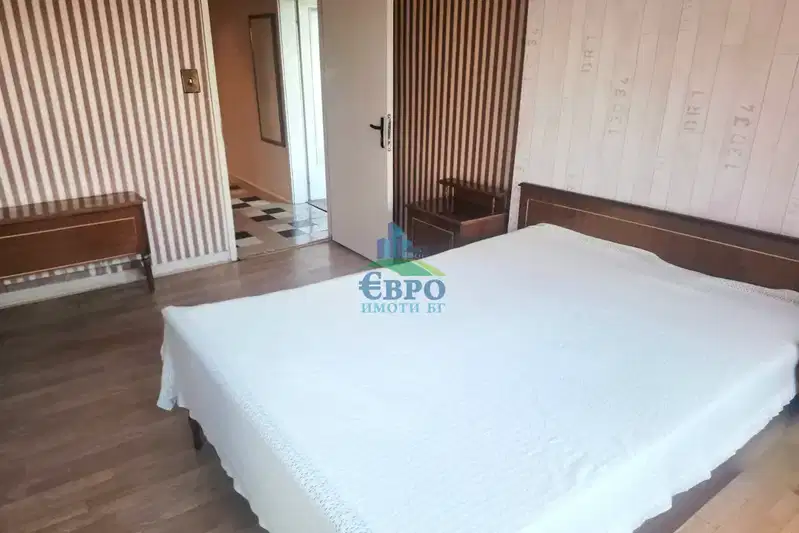 3-bedroom apartment in Stara Zagora, Centyr