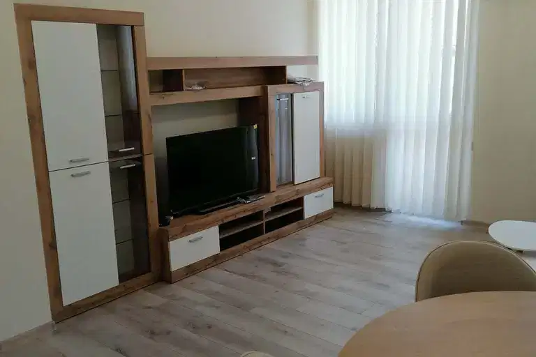 3-bedroom apartment in Stara Zagora, Centyr