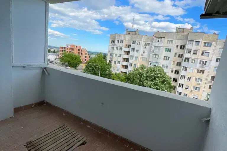4-bedroom apartment in Stara Zagora, Jeleznik - Centyr