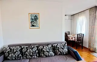 Двустаен апартамент в Стара Загора, Операта
