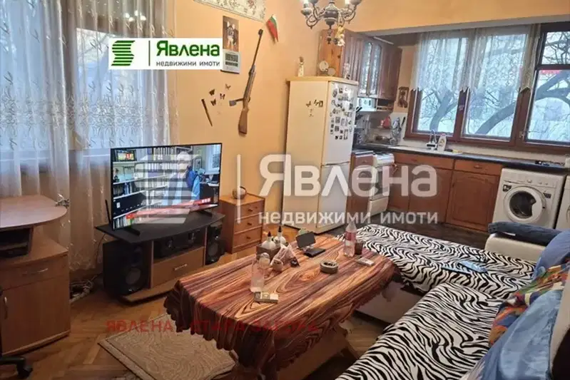 Тристаен апартамент в Стара Загора, Ремиза