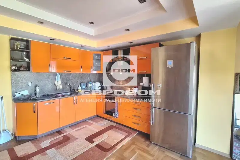 3-bedroom apartment in Stara Zagora, Remiza