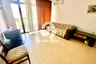 Двустаен апартамент в Бургас, Свети Влас