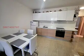 Тристаен апартамент в Бургас, Свети Влас