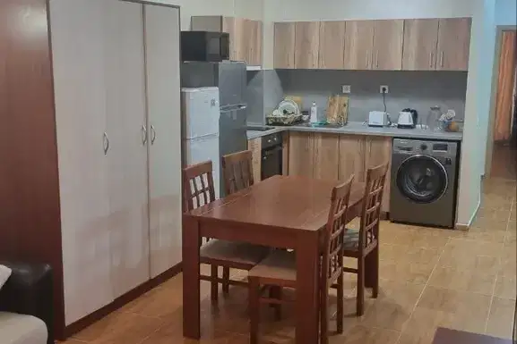 Тристаен апартамент в Бургас, Свети Влас