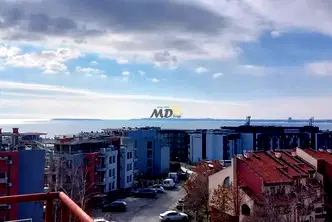 Тристаен апартамент в Бургас, Свети Влас