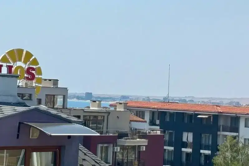 Тристаен апартамент в Бургас, Свети Влас