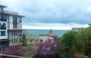 Тристаен апартамент в Бургас, Свети Влас