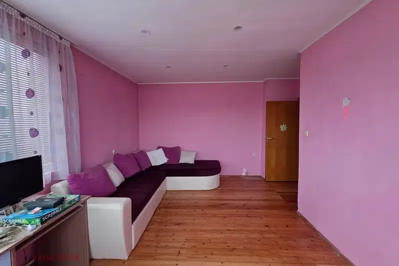 4-bedroom apartment in Oblast Lovech, Troyan