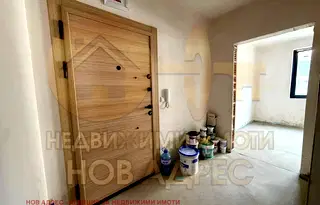 Тристаен апартамент в Търговище, Център