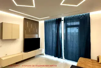 Двустаен апартамент в Търговище, Център