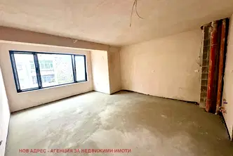 Двустаен апартамент в Търговище, Вароша