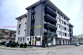 Тристаен апартамент в Търговище, Запад 2