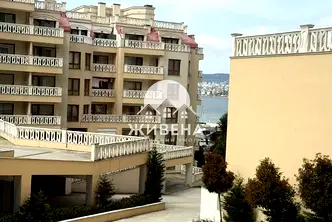 Двустаен апартамент с тераса в Аспарухово, Варна
