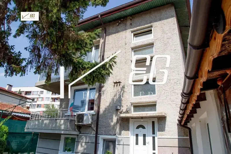 Three-room apartment with attic in Asparuhovo, Varna