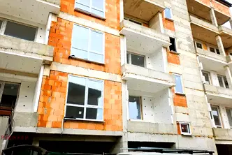 Тристаен апартамент с тераса в Аспарухово, Варна