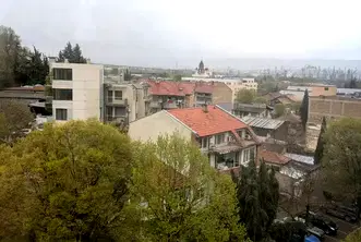 Тристаен апартамент с 3 балкона в Аспарухово, Варна