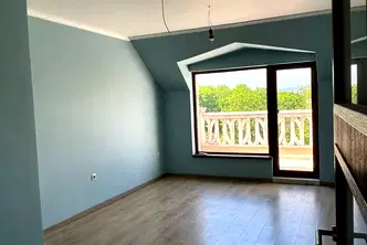 Тристаен апартамент с морска гледка в Аспарухово, Варна