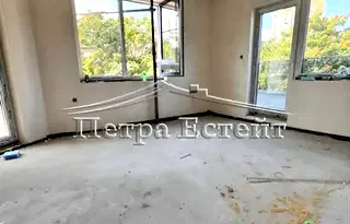 Двустаен апартамент в Базар Левски, Варна с дизайнерски проект