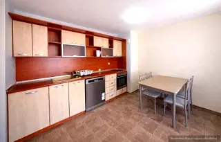 Двустаен апартамент в Базар Левски, Варна, 5-ти етаж