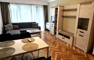 Тристаен апартамент с тераса в Базар Левски, Варна