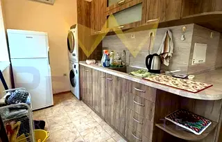 Четиристаен апартамент в Базар Левски, Варна с тераса