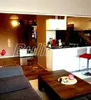 Просторен 4-стаен апартамент в Бизнес хотел, Варна с три балкона