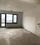 Тристаен апартамент с голяма веранда в Бриз, Варна