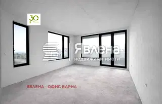 Тристаен апартамент във Варна, Бриз
