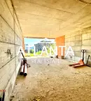 Тристаен апартамент с морска гледка в Бриз, Варна