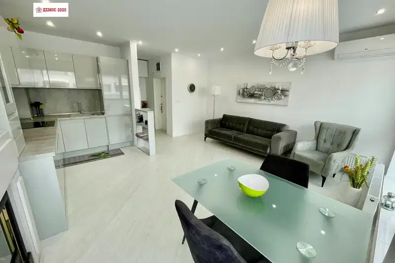 3-bedroom apartment in Varna, Briz