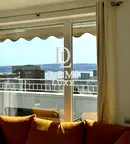Тристаен апартамент с морска панорама в Бриз, Варна