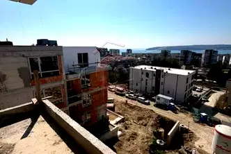 Тристаен апартамент с гледка към морето в Бриз, Варна