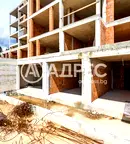 Тристаен апартамент във Варна, Бриз