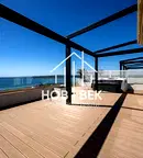 Просторен 4-стаен апартамент с морска панорама в Бриз, Варна