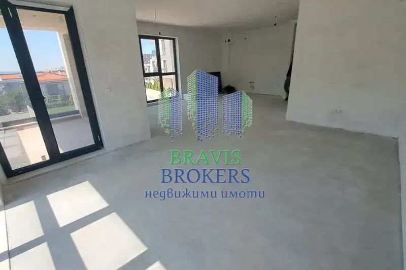 4-bedroom apartment in Varna, Briz