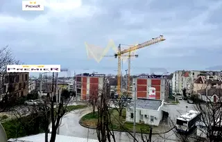 Просторен 4-стаен апартамент с морска гледка в Бриз, Варна