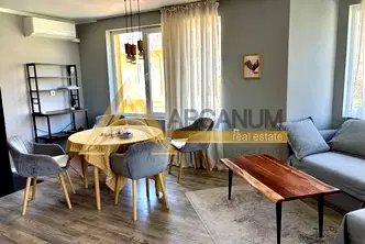 Двустаен апартамент в Бриз, Варна на 2-ри етаж