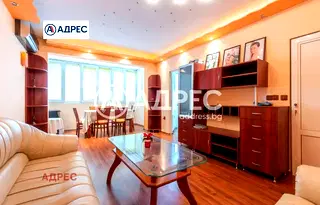 Двустаен апартамент в Бриз, Варна с асансьор