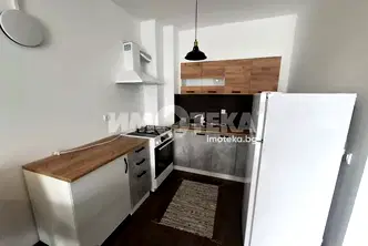 Двустаен апартамент с тераса в Бриз, Варна