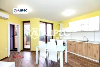 Двустаен апартамент с паркомясто в кв. Бриз, Варна