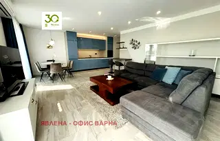 Тристаен апартамент с две тераси в Бриз, Варна